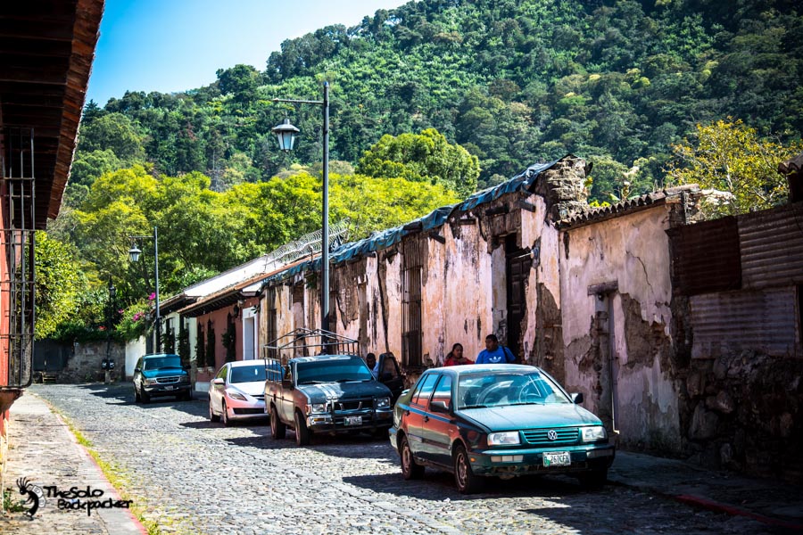 Street in Antigua Guatemala backpacking itinerary